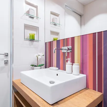 Διαμέρισμα Easylife - - Rontgen 24d - Bocconi *